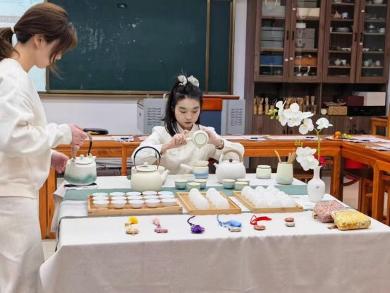 d076050fb5688a225519a4ca6d429dc4